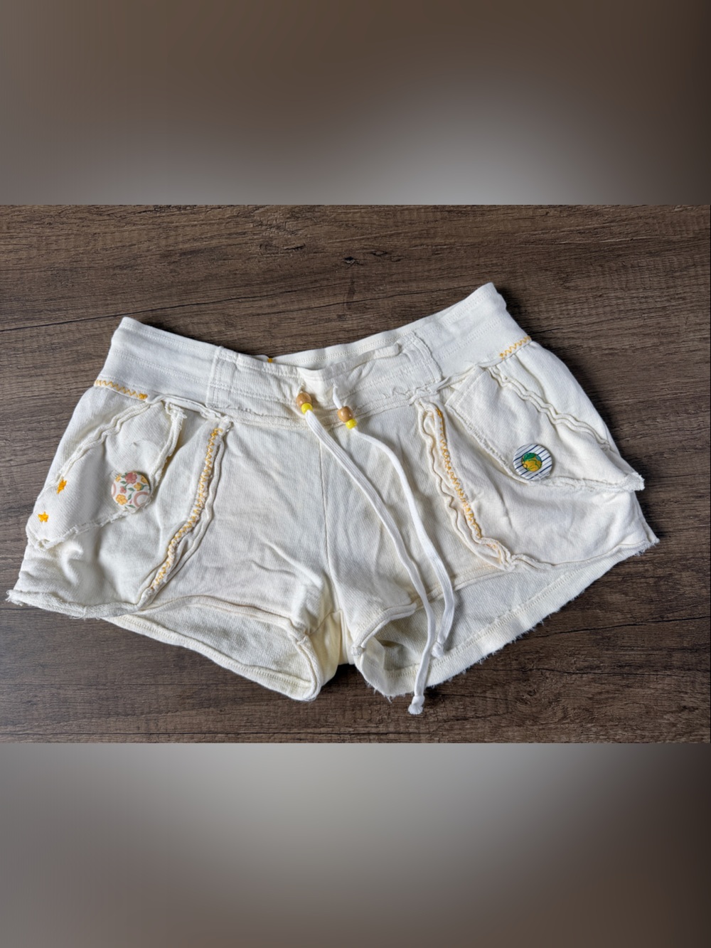 Scrapbook Cream Cotton Drawstring Women's Shorts with Embroidery